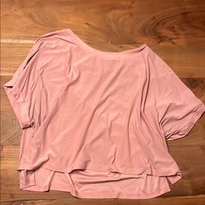 Women's Pink Workout Crop Top